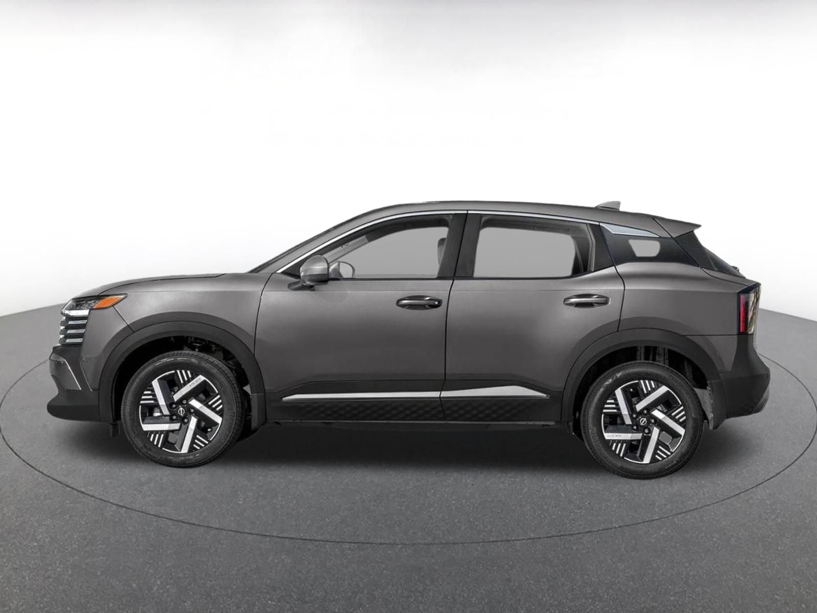 Used 2025 Nissan Kicks SV FWD image 3