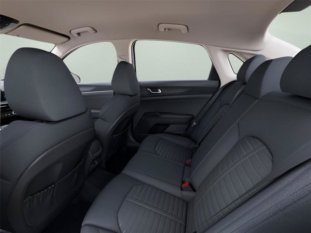 New 2026 Kia K5 LXS FWD image 18