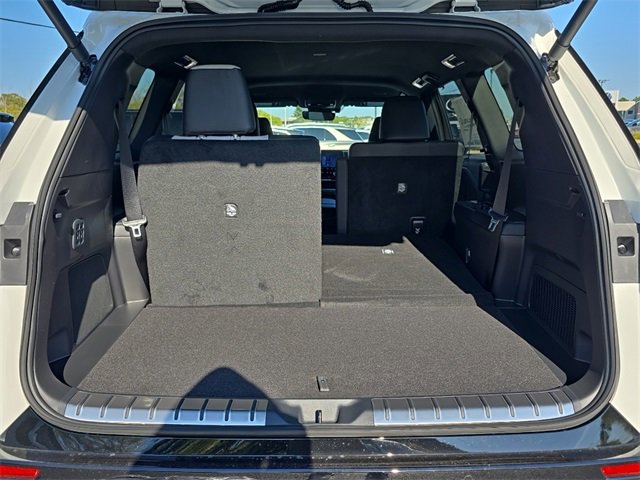 New 2026 Lexus TX 500h AWD image 32