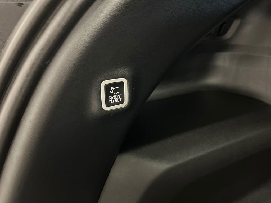 Used 2024 Jeep Wagoneer Launch Edition image 35