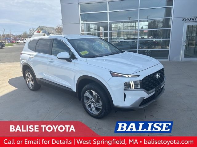 Used 2023 Hyundai Santa Fe SE image 1