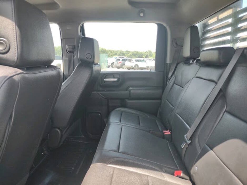 Used 2024 Chevrolet Silverado 2500 W/T w/ WT Fleet Convenience Package AWD/4WD image 19