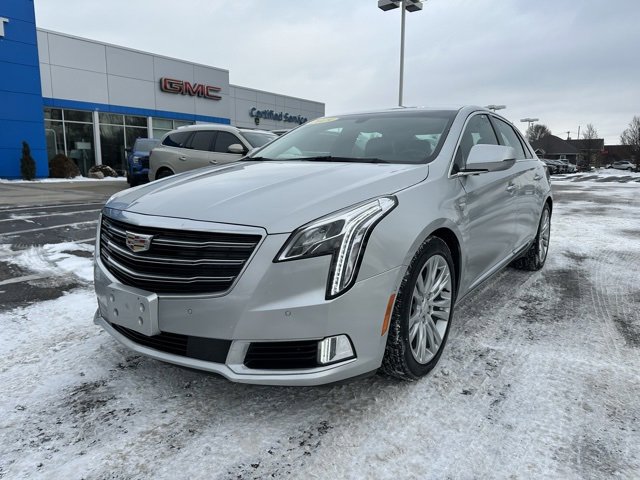 Used 2019 Cadillac XTS Luxury image 2