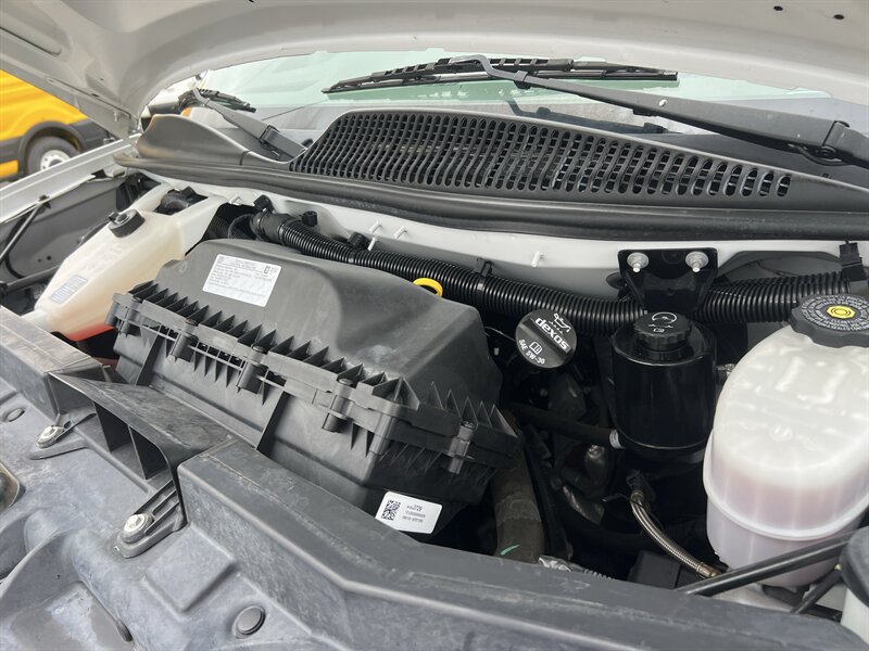 Used 2021 GMC Savana 3500 w/ Power Convenience Package RWD image 21