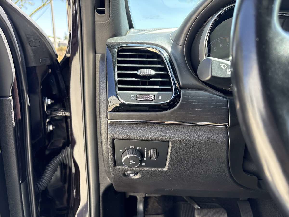 Used 2021 Jeep Grand Cherokee High Altitude RWD image 22