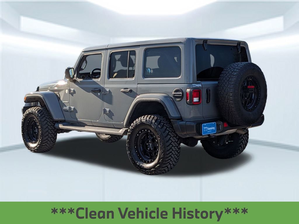 Used 2022 Jeep Wrangler Unlimited Sahara image 4