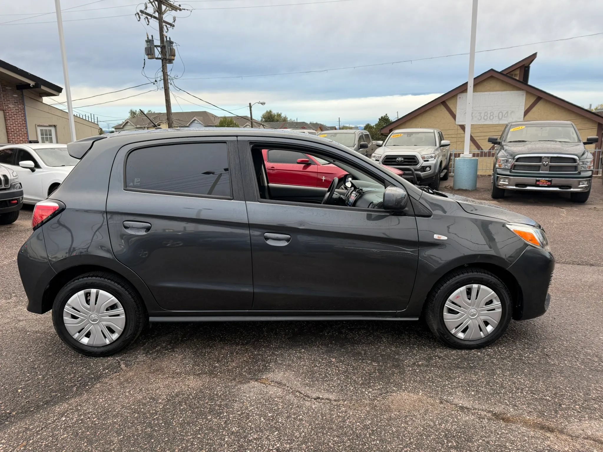 Used 2024 Mitsubishi Mirage ES FWD image 9