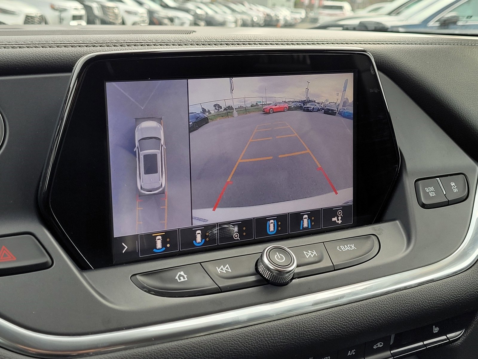 Used 2019 Chevrolet Blazer LT w/ Sun and Wheels Package image 22