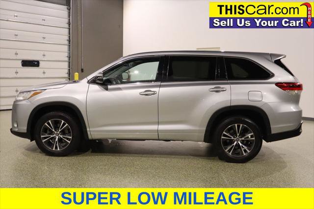 Used 2018 Toyota Highlander LE FWD image 5