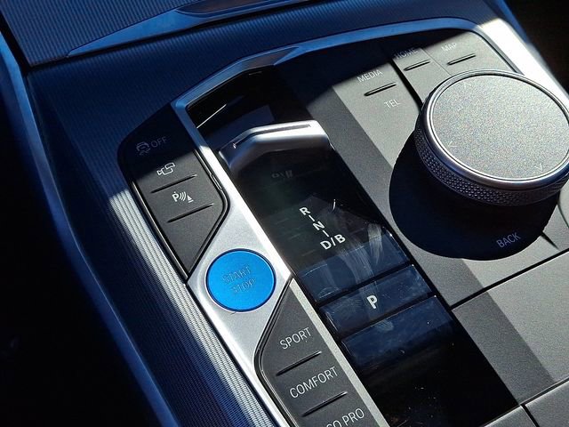 Used 2023 BMW i4 eDrive35 w/ Premium Package image 19