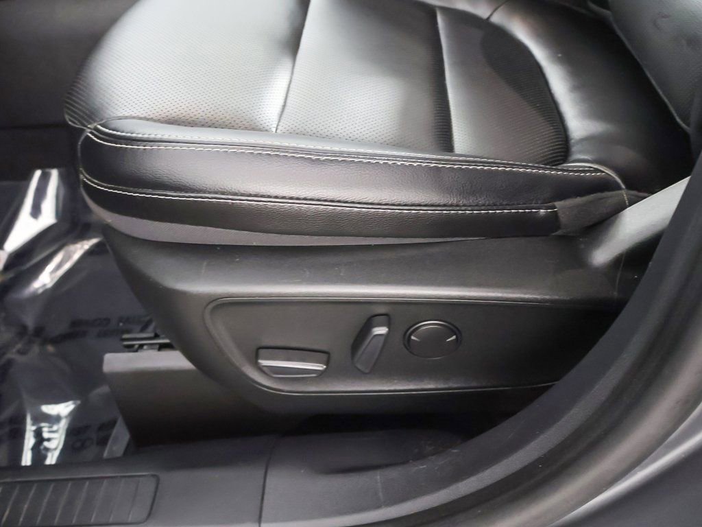 Used 2022 Ford Escape SEL image 28