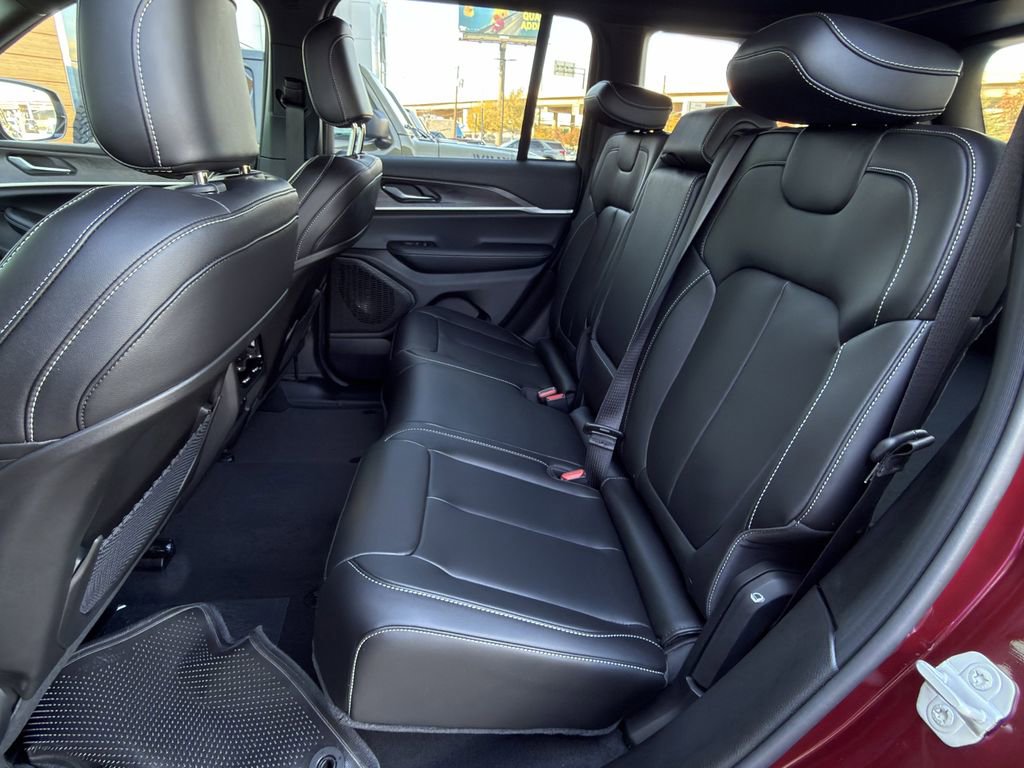 New 2025 Jeep Grand Cherokee Limited AWD/4WD image 20