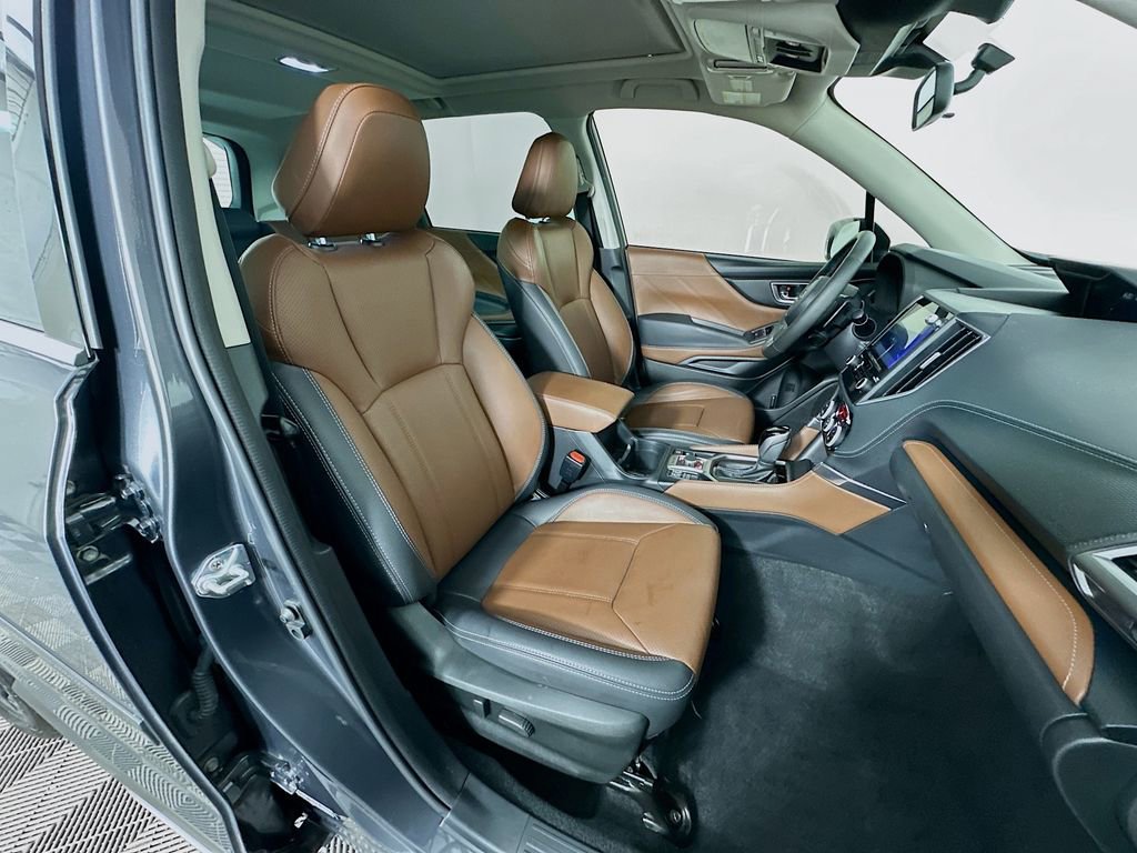 Used 2023 Subaru Forester Touring image 29