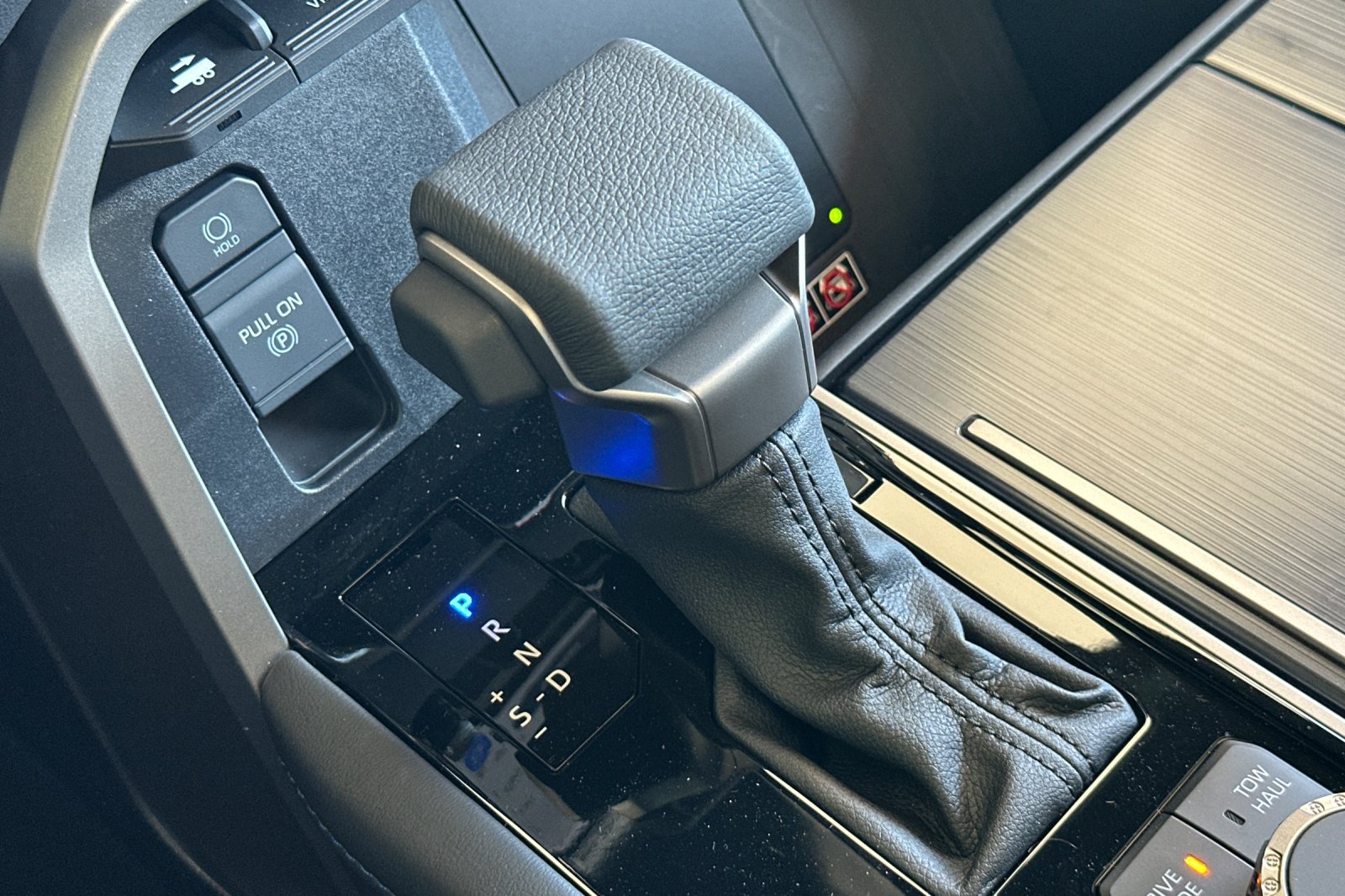 New 2026 Toyota Sequoia Platinum AWD/4WD image 20