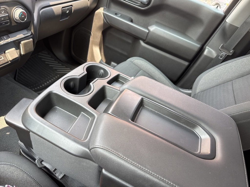 Used 2022 Chevrolet Silverado 1500 Custom image 30