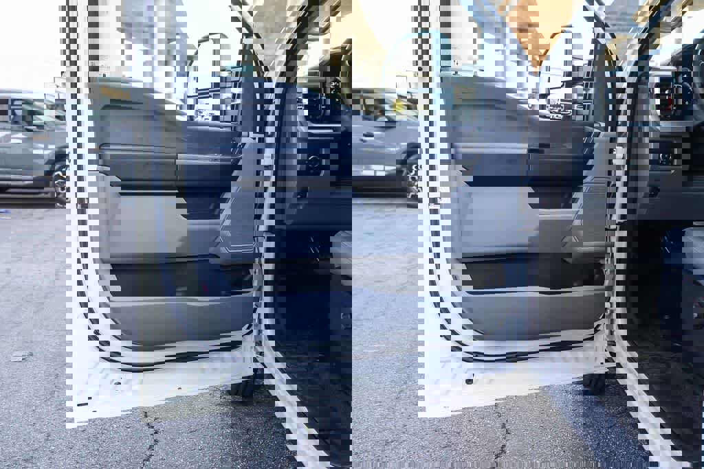 New 2026 Ford F350 XL w/ XL Chrome Package image 23