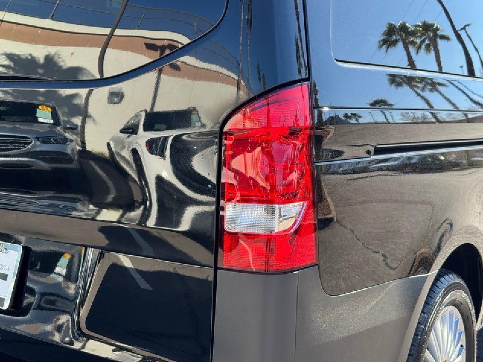 Used 2023 Mercedes-Benz Metris Passenger image 22