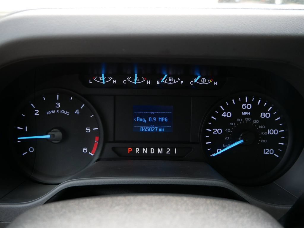 Used 2024 Ford E-450 and Econoline 450 Super Duty w/ Power Windows & Locks Group RWD image 22