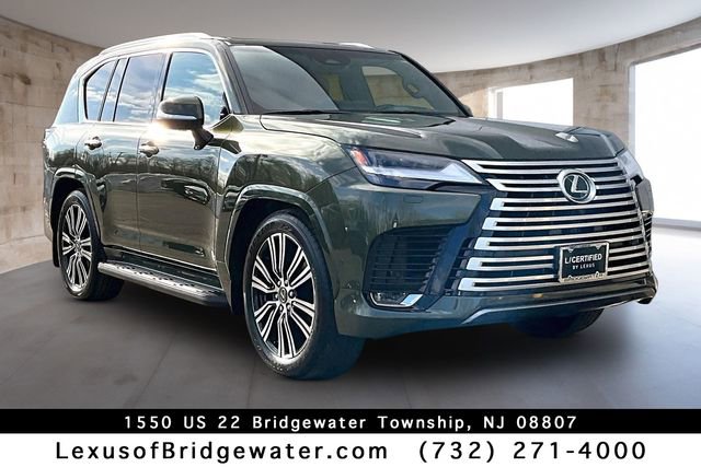 Certified 2025 Lexus LX 700h Luxury w/ Accessory Package (Z1) image 1