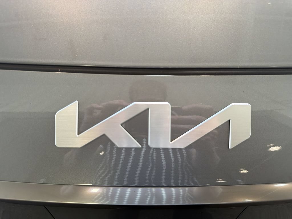 Used 2024 Kia Niro Wind w/ Wind Preserve Package FWD image 31