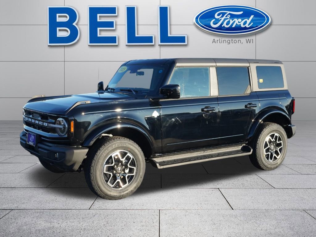New 2025 Ford Bronco Outer Banks image 8