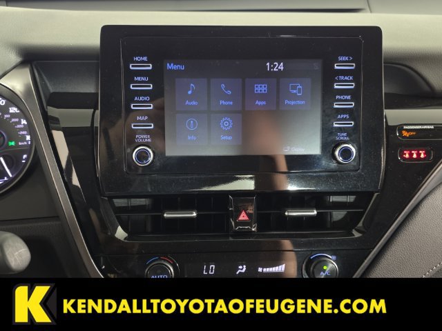 Used 2024 Toyota Camry SE FWD image 13