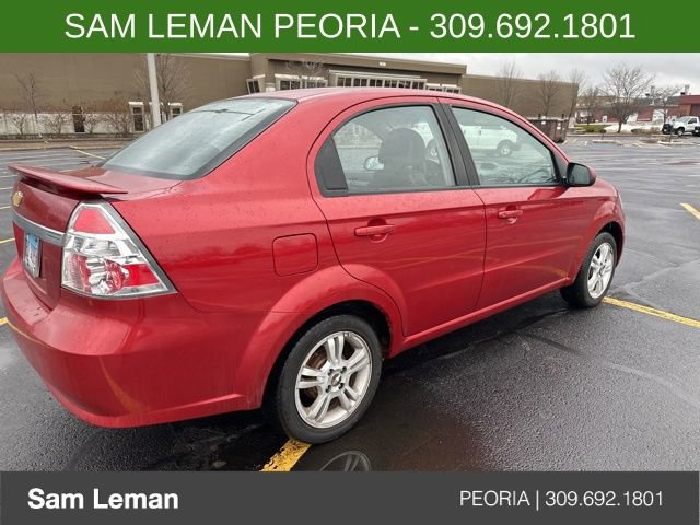 Used 2011 Chevrolet Aveo LT image 5