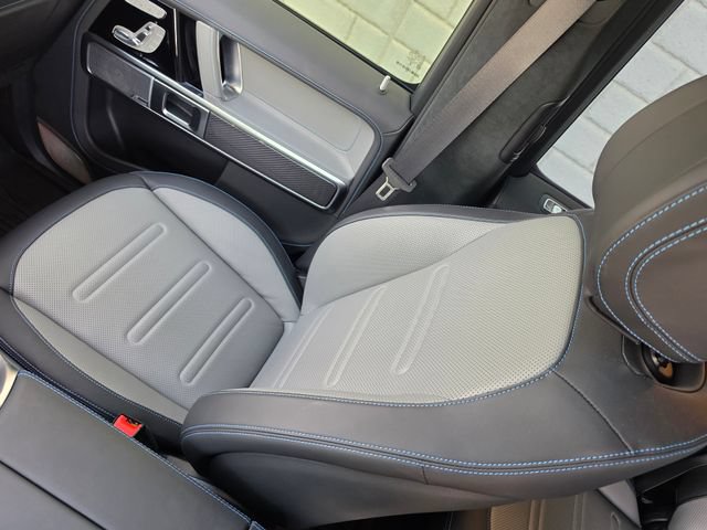 Used 2025 Mercedes-Benz G 580 w/ EQ Technology image 43