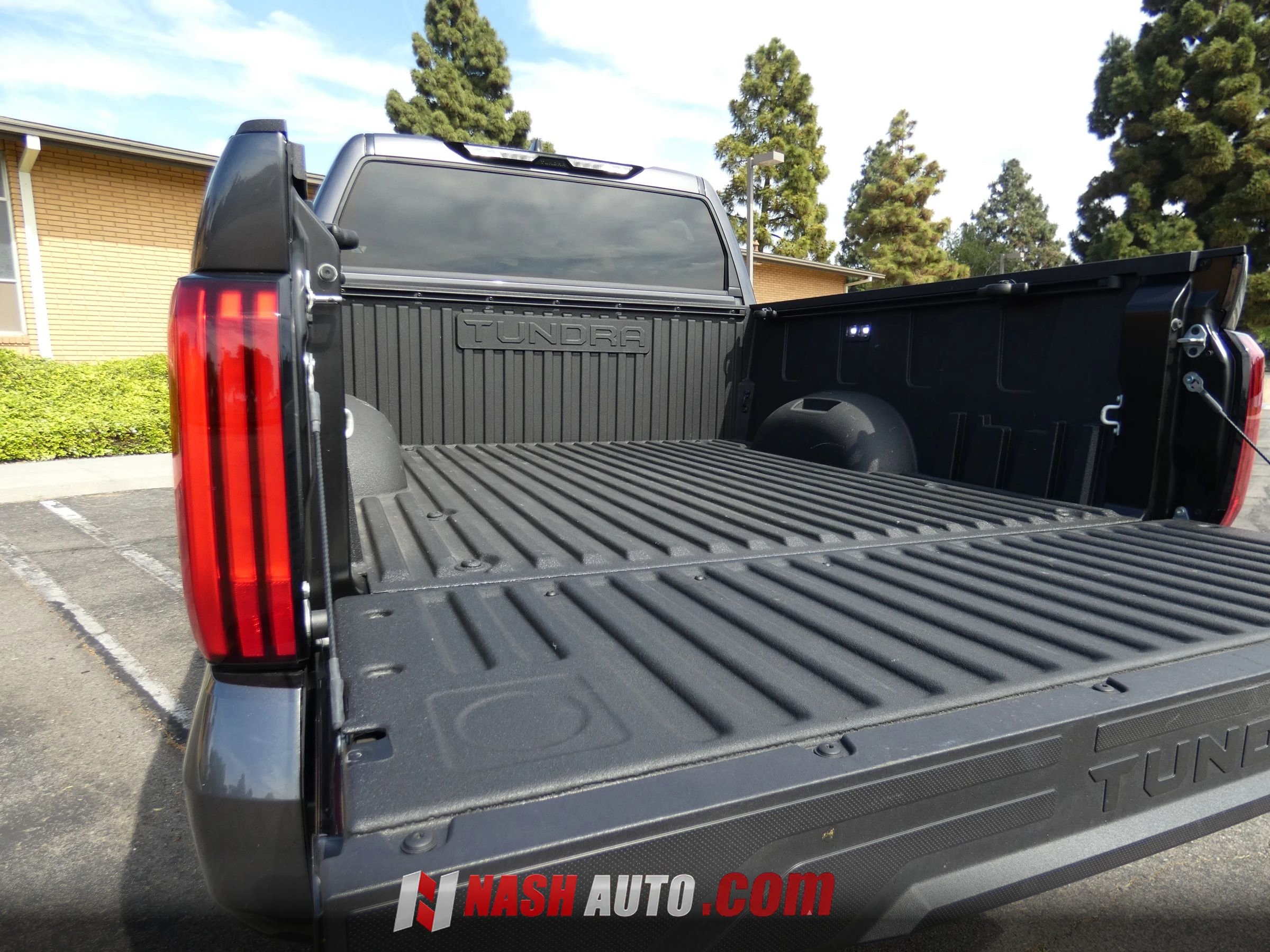 Used 2026 Toyota Tundra SR AWD/4WD image 15