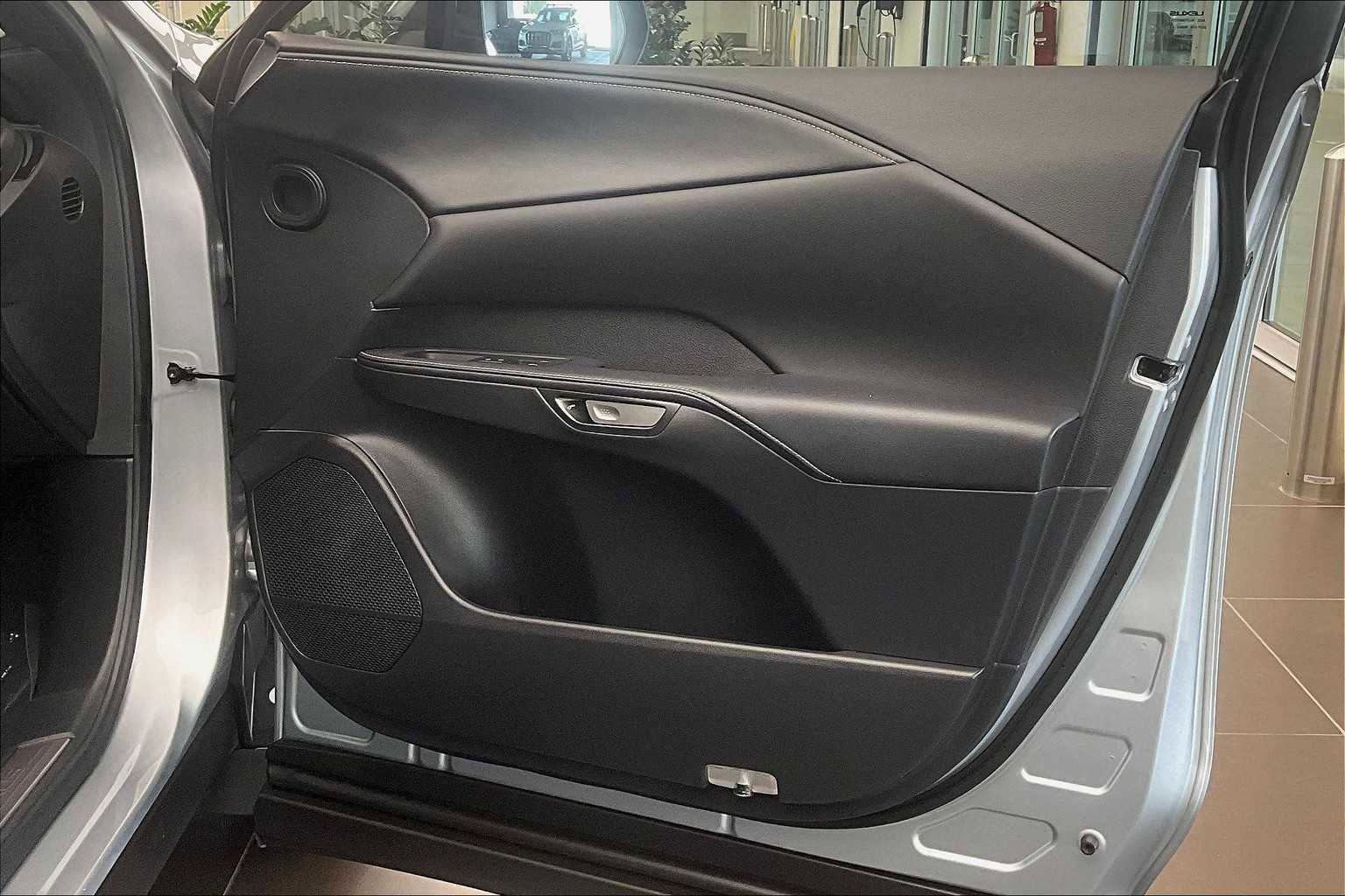 Used 2023 Lexus RX 350 Premium w/ Accessory Package (Z1) image 43