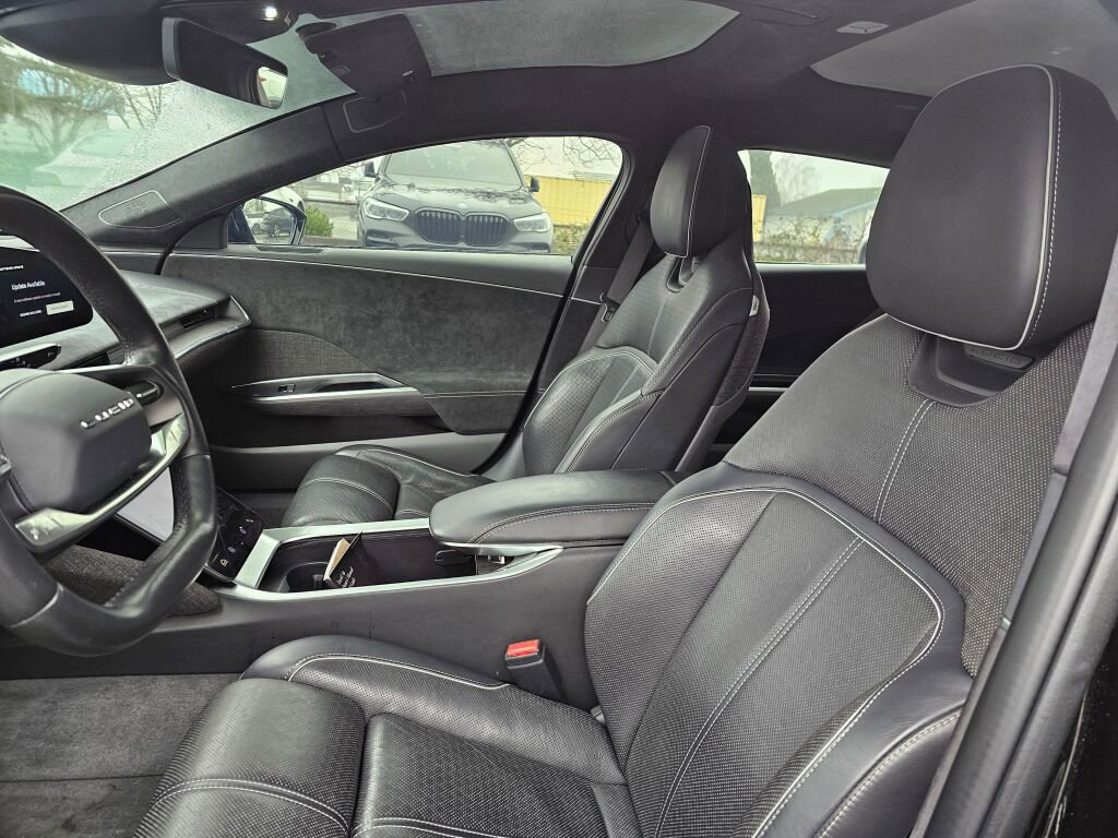 Used 2022 Lucid Air Grand Touring image 25