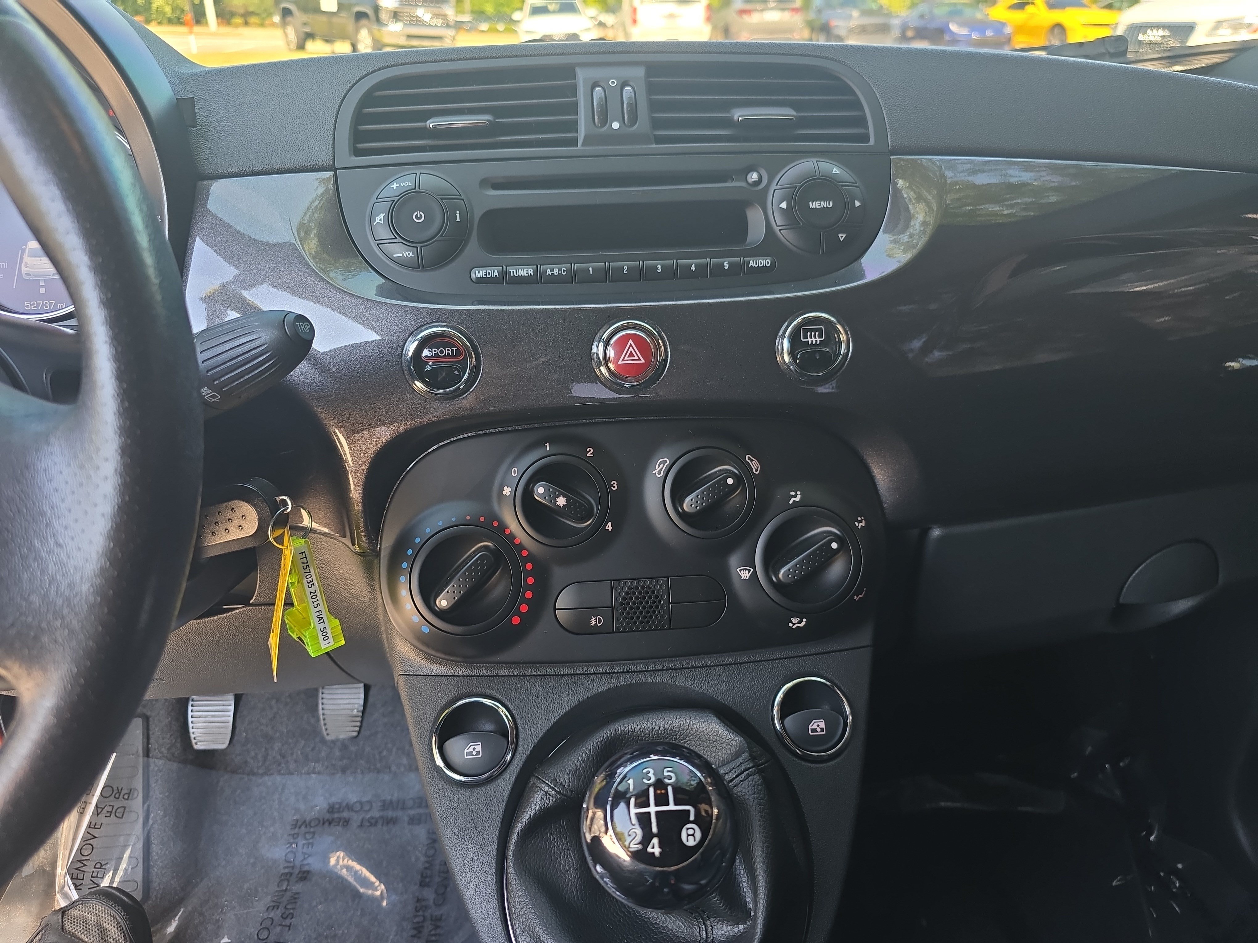Used 2015 FIAT 500 Sport FWD image 17