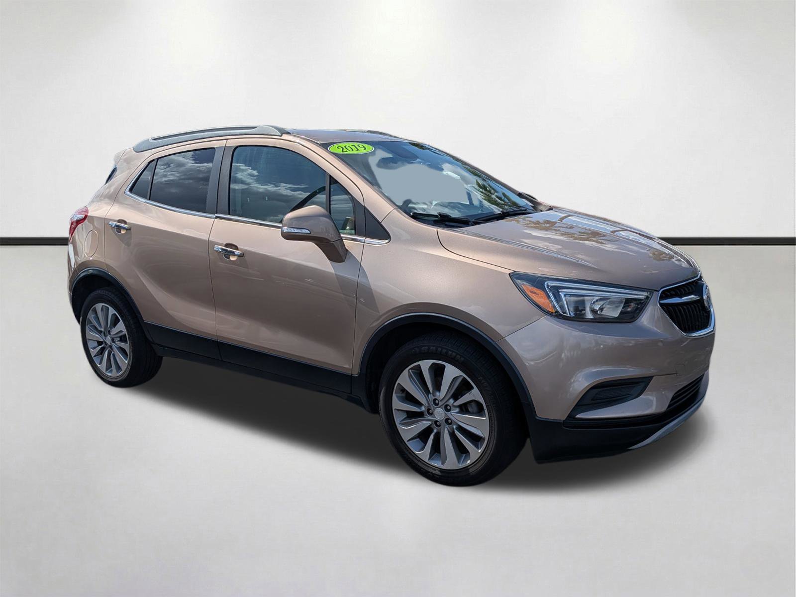 Used 2019 Buick Encore Preferred w/ Safety Package image 2