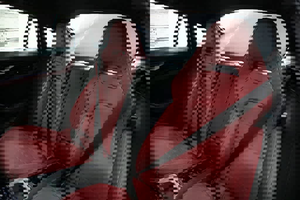 New 2025 Porsche Panamera 4 image 30