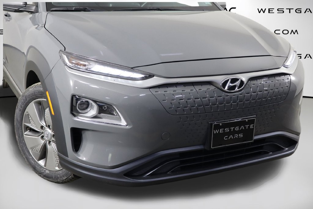 Used 2021 Hyundai Kona Limited FWD image 46