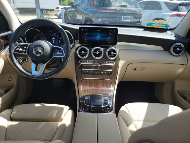 Used 2022 Mercedes-Benz GLC 300 image 13
