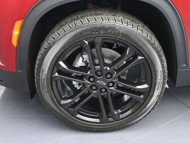 New 2026 Chevrolet Traverse LT w/ LPO, Floor Liner Package FWD image 17