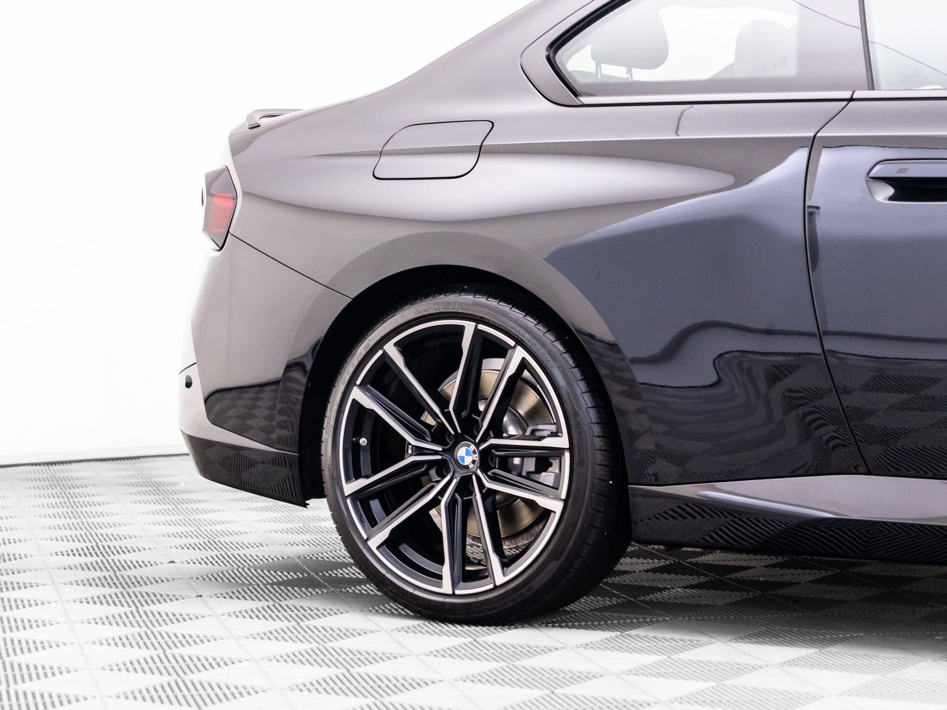 Used 2024 BMW 230i xDrive Coupe w/ Premium Package AWD/4WD image 36