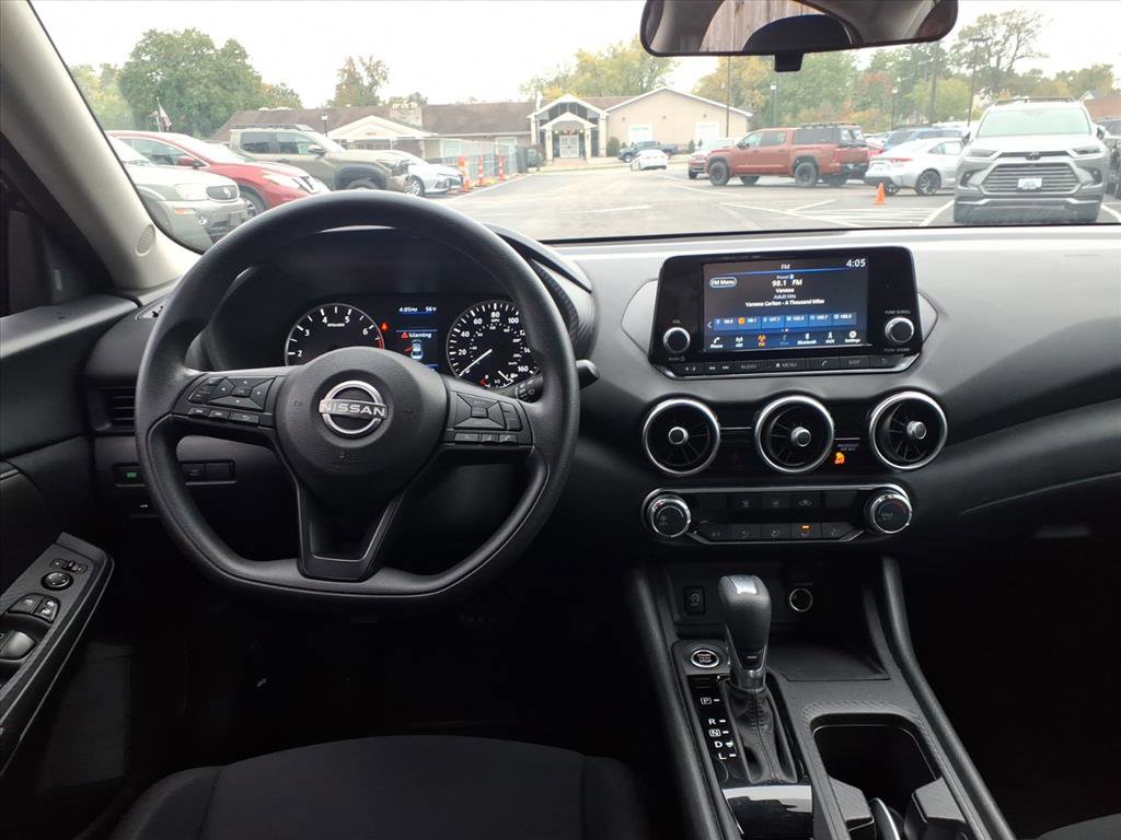 Used 2024 Nissan Sentra S image 4