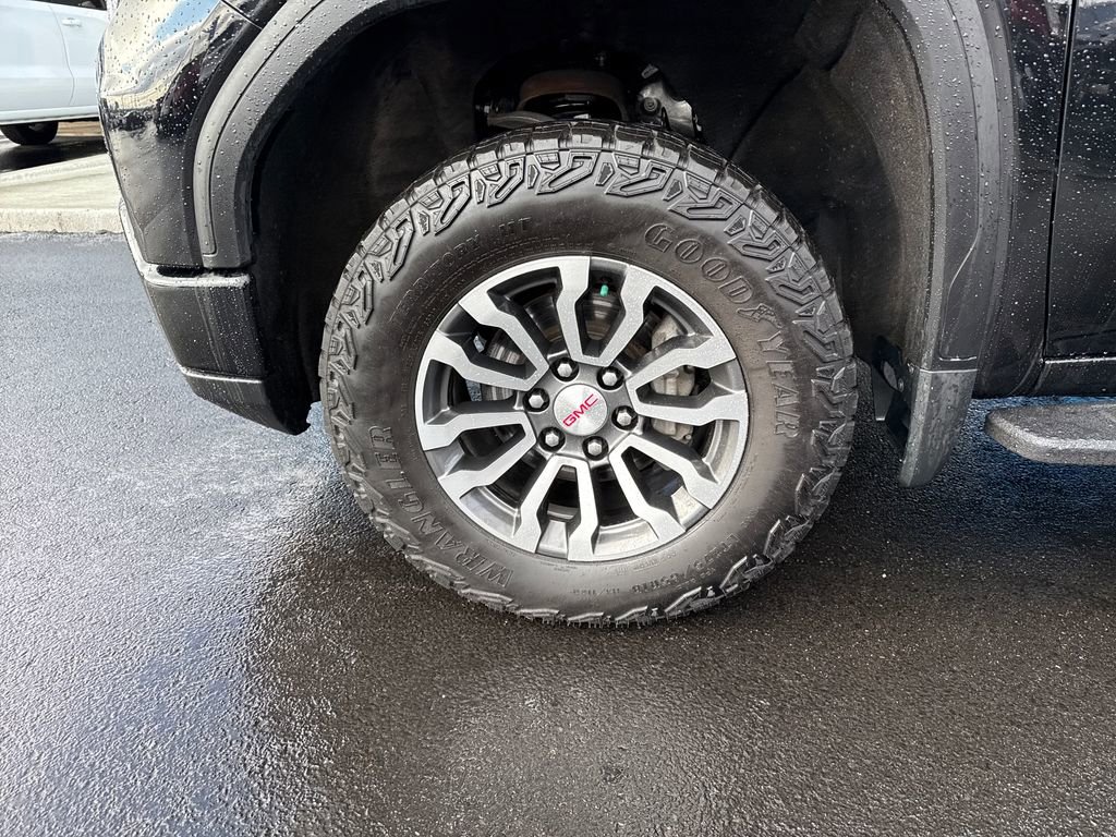 Used 2023 GMC Sierra 1500 AT4 w/ AT4 Premium Package image 34