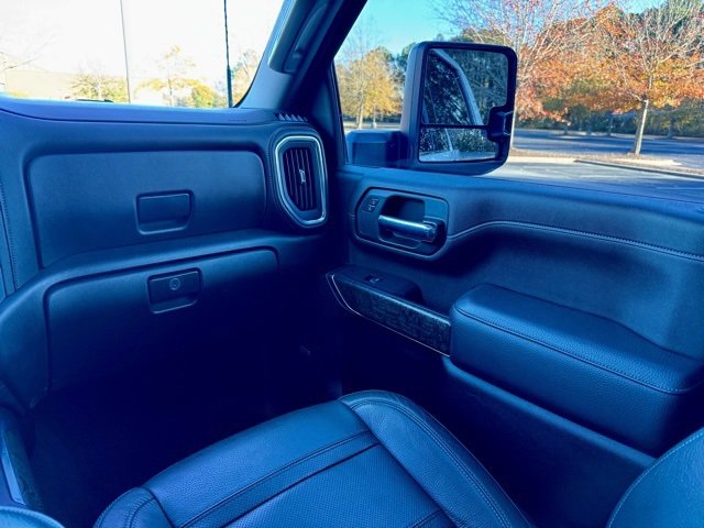 Used 2022 GMC Sierra 2500 Denali w/ Denali Ultimate Package image 26