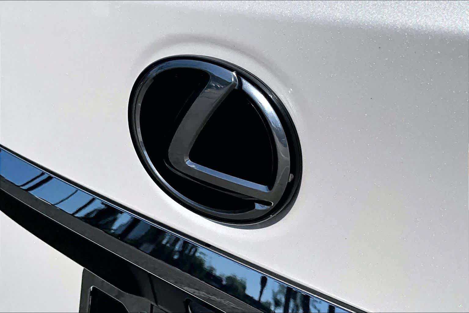 Used 2019 Lexus ES 350 w/ Premium Package FWD image 29