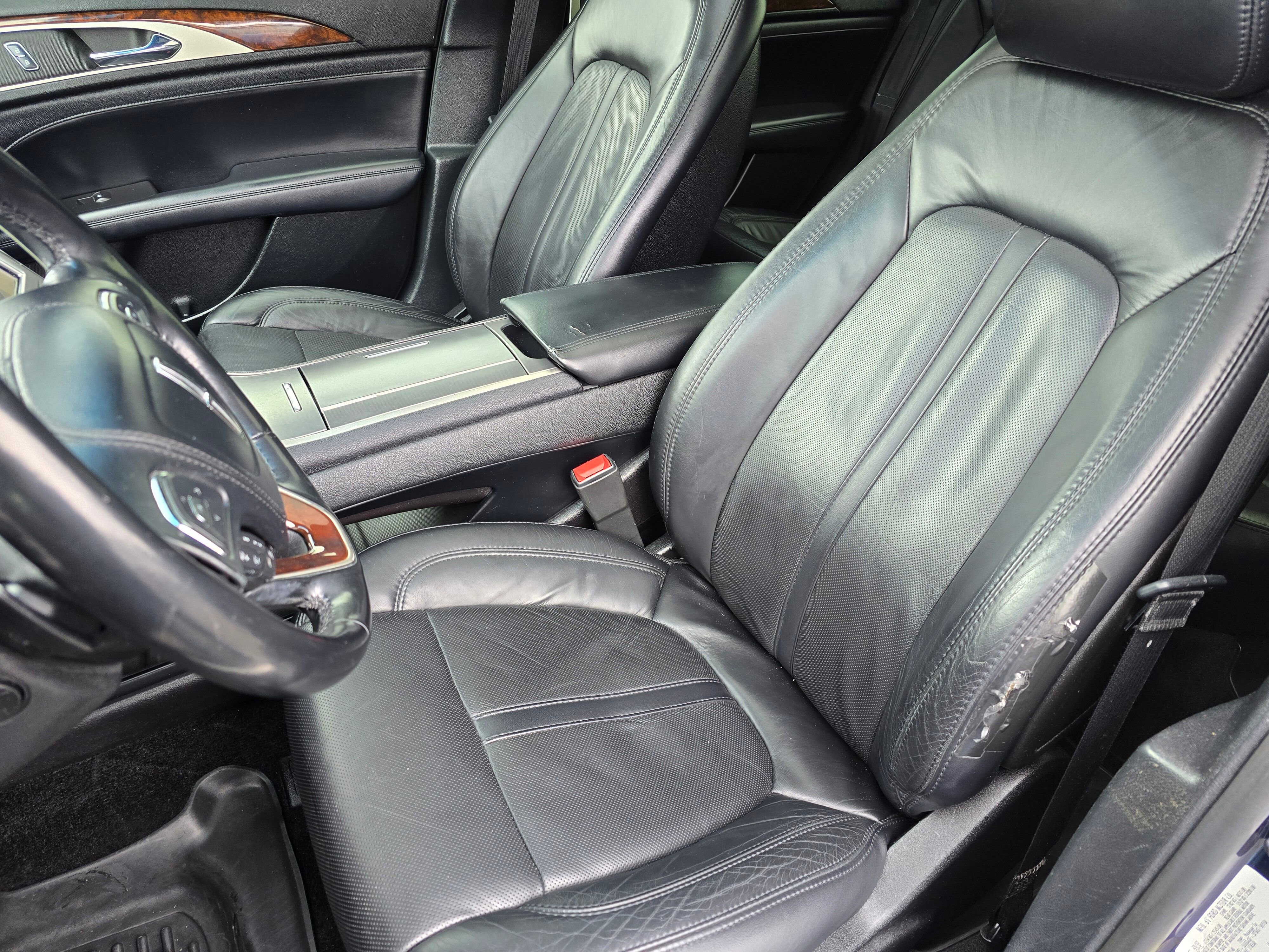 Used 2017 Lincoln MKZ Reserve FWD image 21