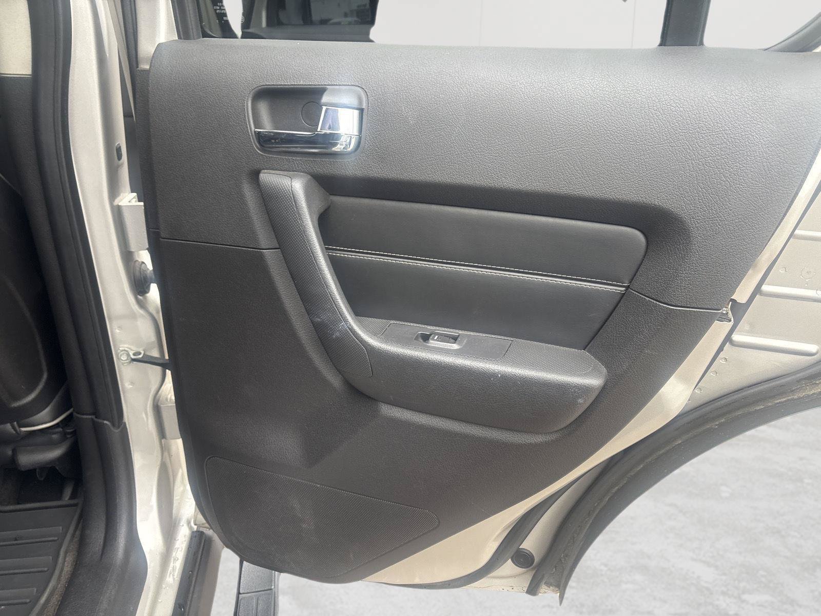 Used 2008 HUMMER H3 Luxury AWD/4WD image 15