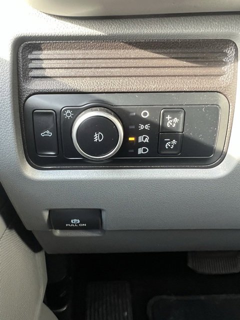 Used 2024 Ford F250 XLT w/ Snow Plow Prep Package image 27