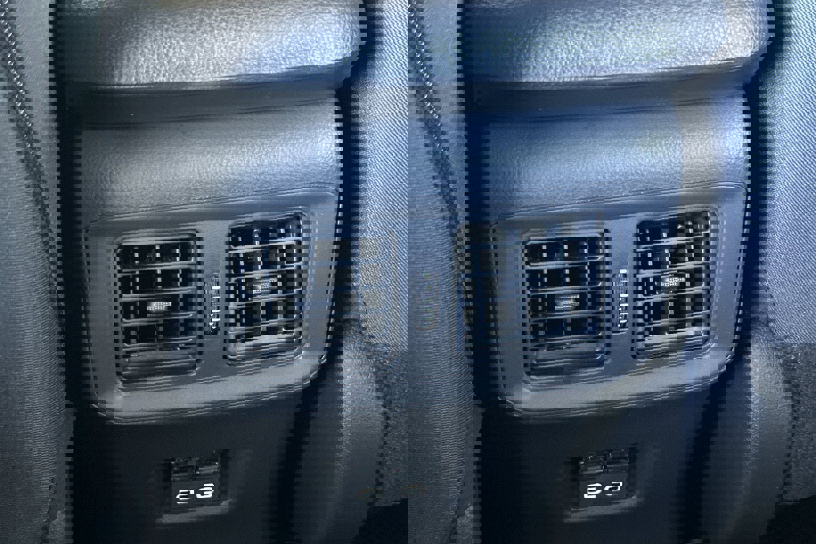 New 2025 Toyota RAV4 XLE image 15