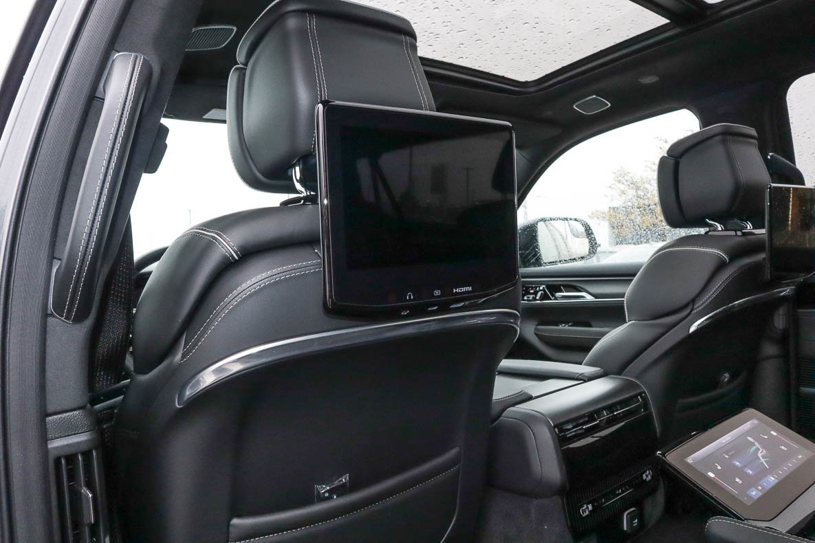 New 2024 Jeep Grand Wagoneer L Series II w/ Quick Order Packagew 28T image 19