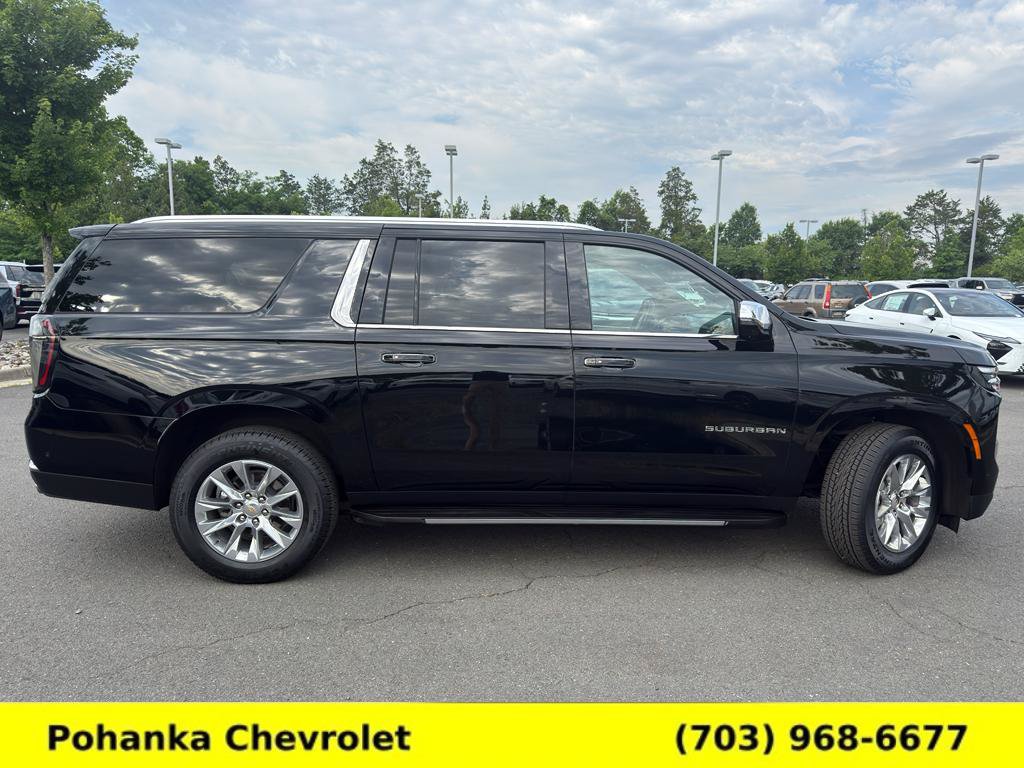Certified 2025 Chevrolet Suburban Premier AWD/4WD image 8