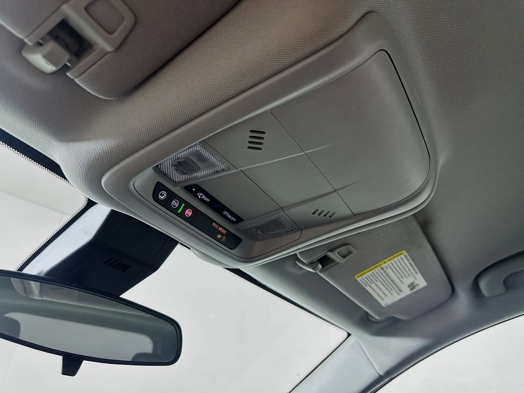 Used 2024 Chevrolet Equinox LS FWD image 33