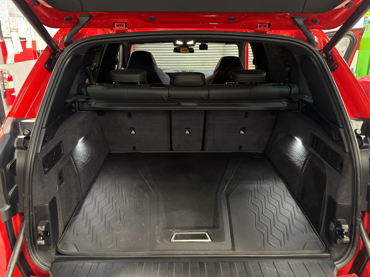 Used 2024 BMW X5 M Competition w/ Executive Package image 25